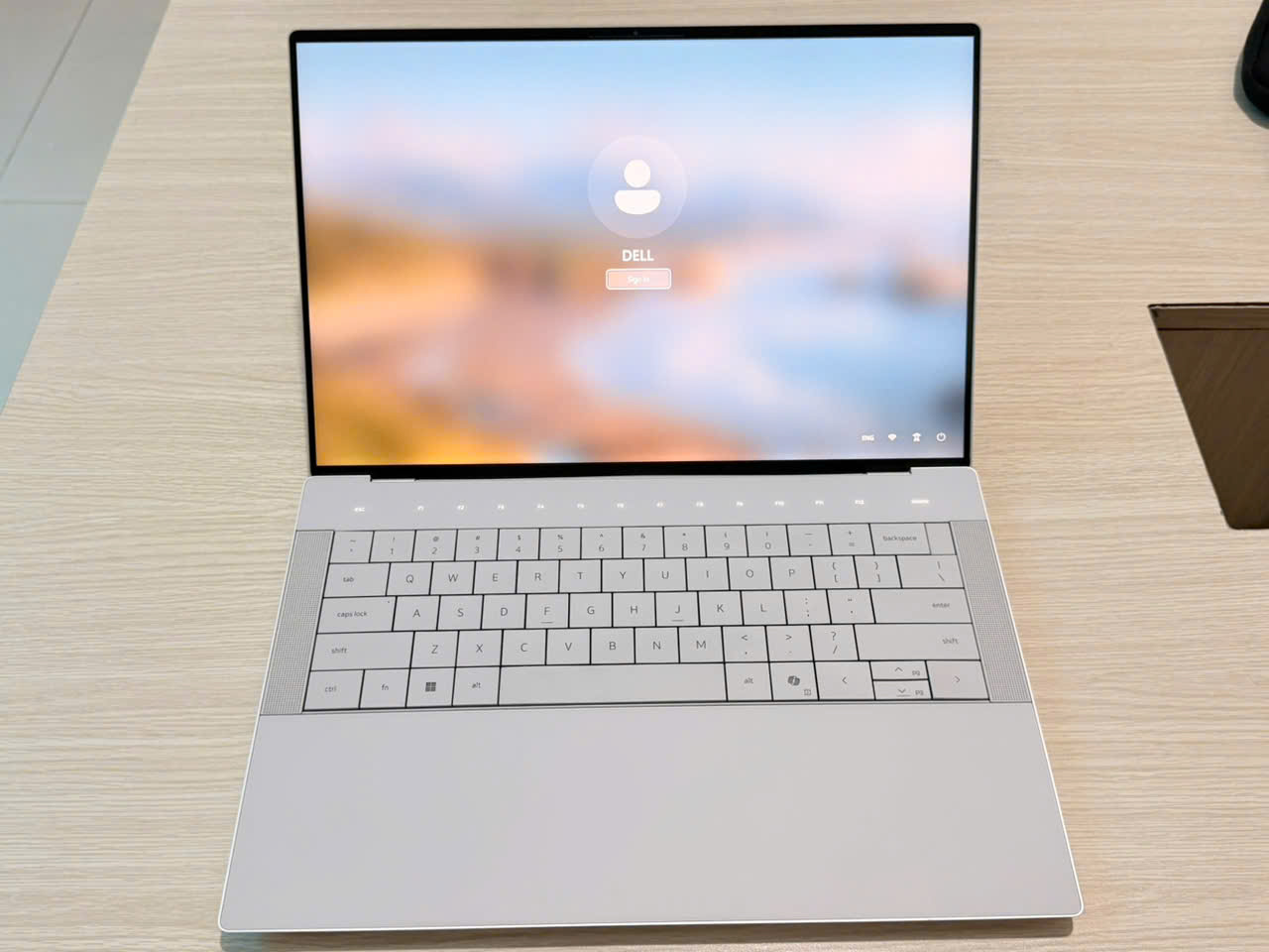 dell xps 9440 xách tay giá rẻ